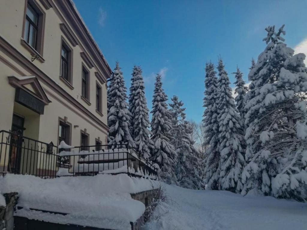 Penzion Rudolf Ліберець Екстер'єр фото